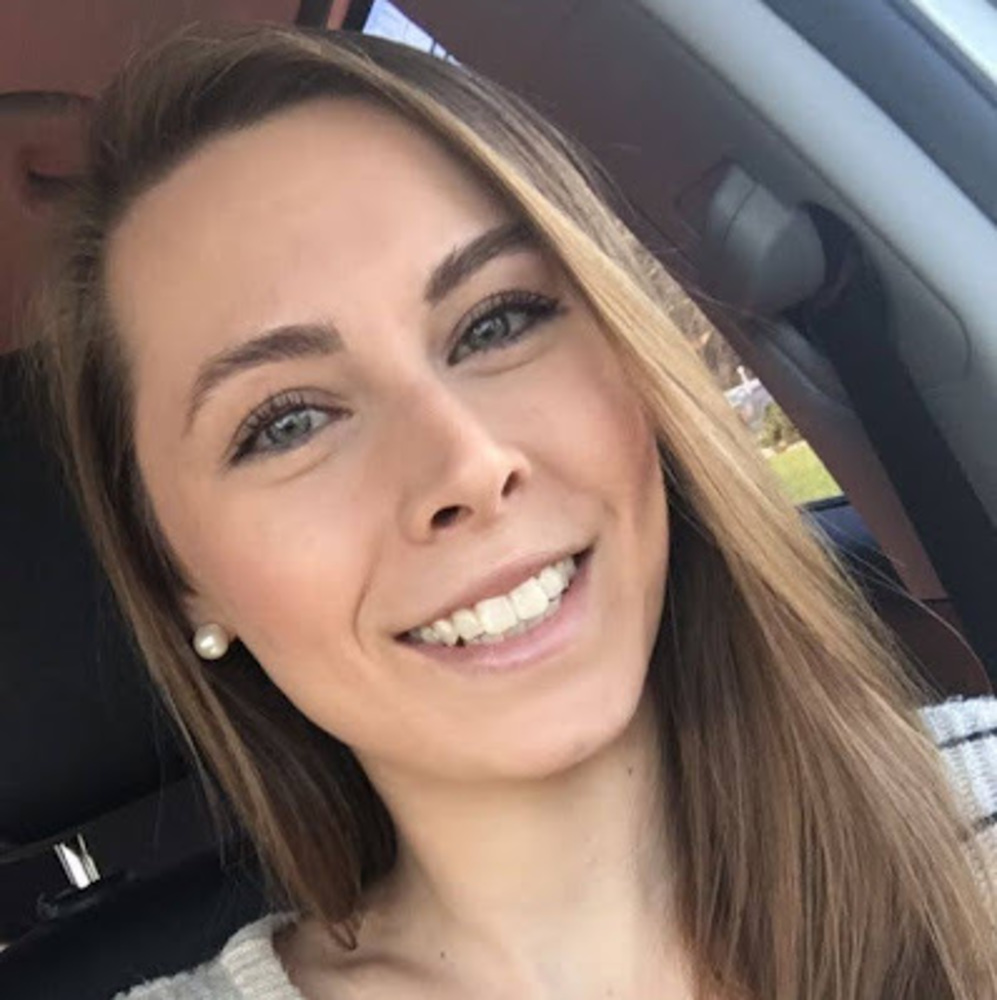 Meet your Posher, Rebecca